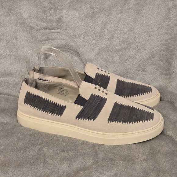 Lori Goldstein White & Gray Suede Leather Braided Slip On Li-Baize Sneakers 8.5 - Picture 3 of 10